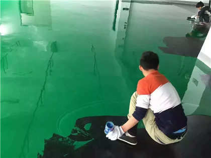 滨城下面给你一份环氧地坪漆施工的完整流程